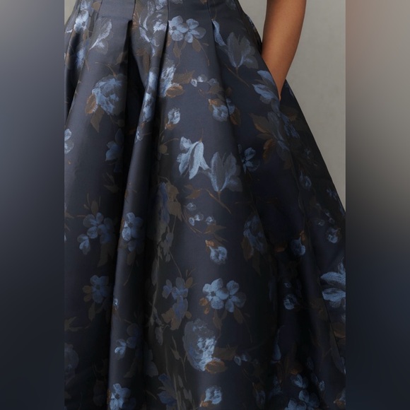 Maeve V-Neck Velvet Jacquard A-Line Midi Dress Size 0 Petite - Picture 5 of 7